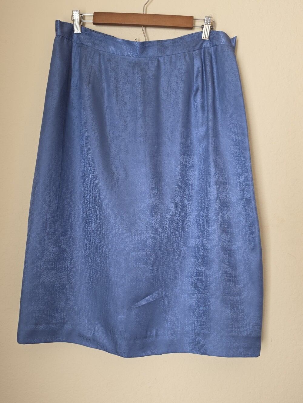 Adrianna Papell Woman 100% Silk Skirt Womens Size 18W Blue 90s Minimalist Luxury